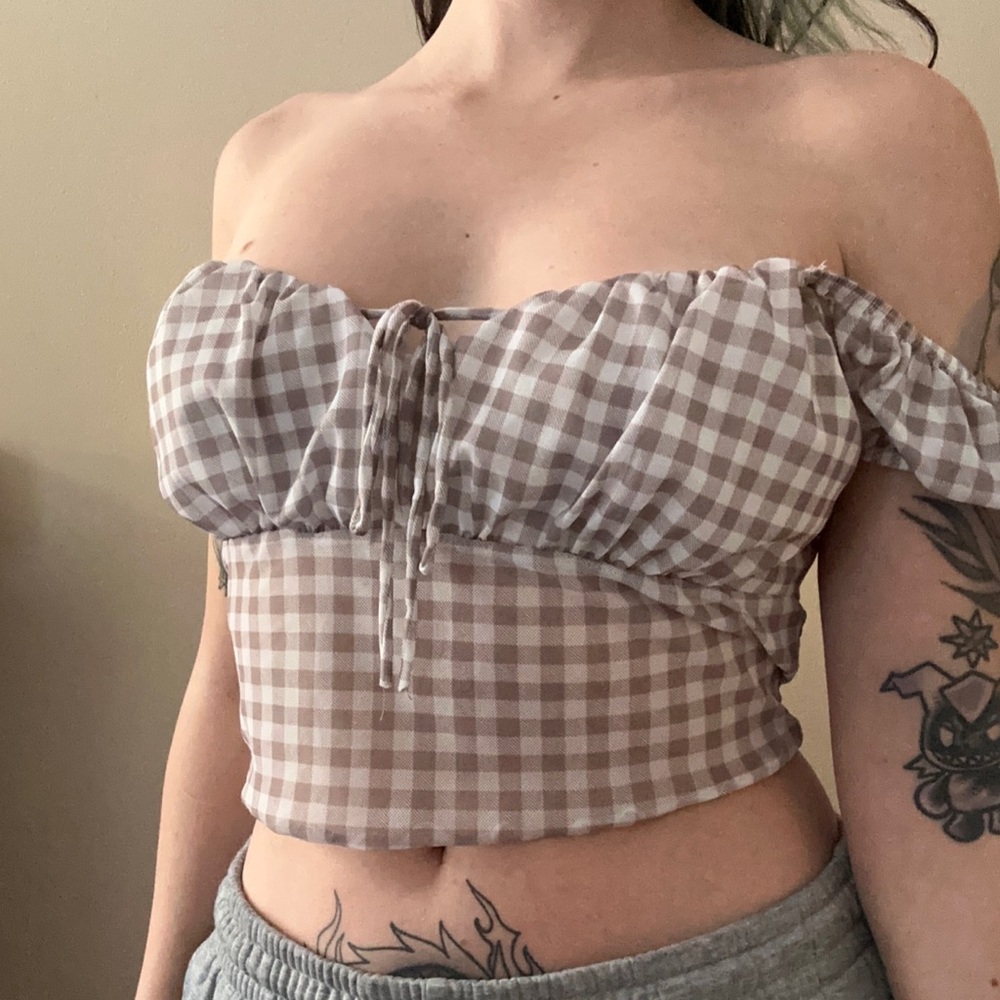 Gingham Off the shoulder crop top